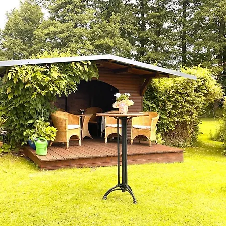 Altes Landhaus Oste, Appartement, Winter Warm Mit Kamin, Sommer Pool Hemmoor Exterior photo